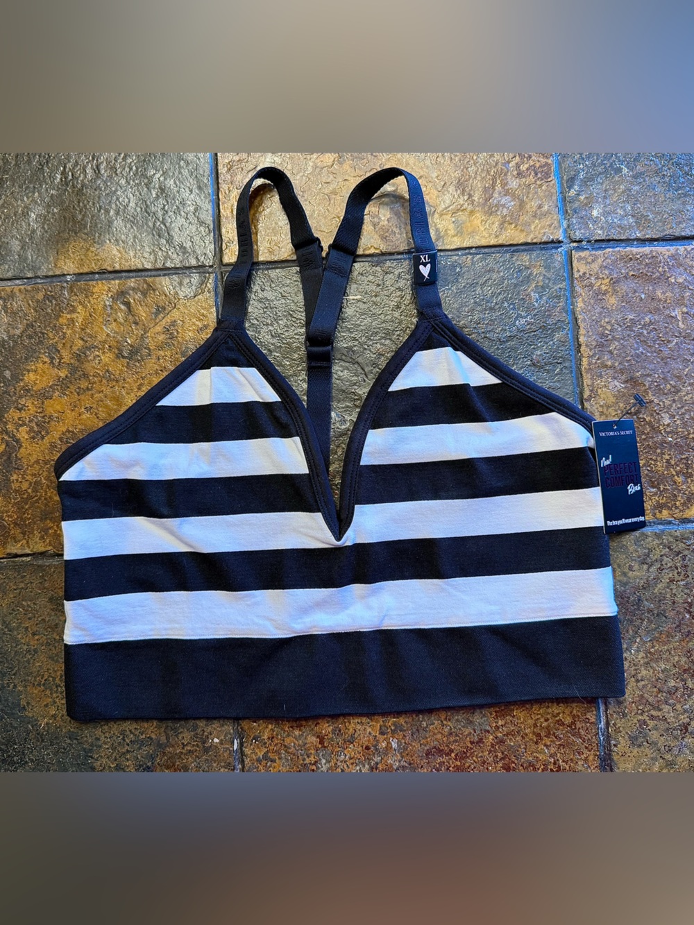 Victoria's Secret Black and White Label Ribbon Sports Bra